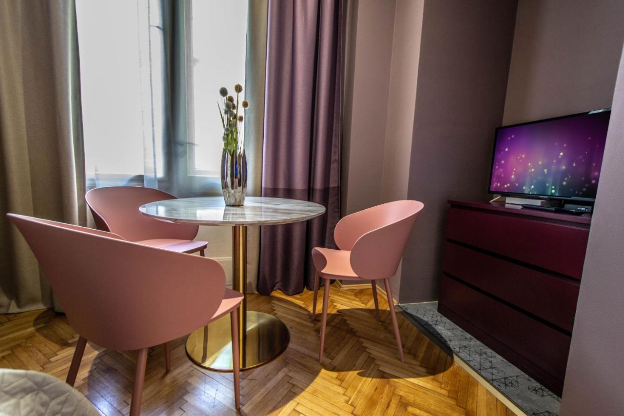 Colorful Day In Prague Design Apartments מראה חיצוני תמונה