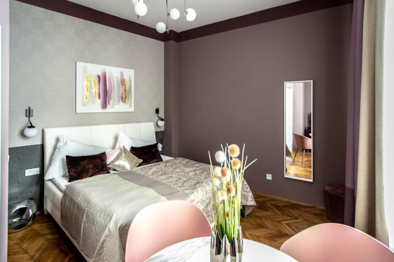 Colorful Day In Prague Design Apartments מראה חיצוני תמונה