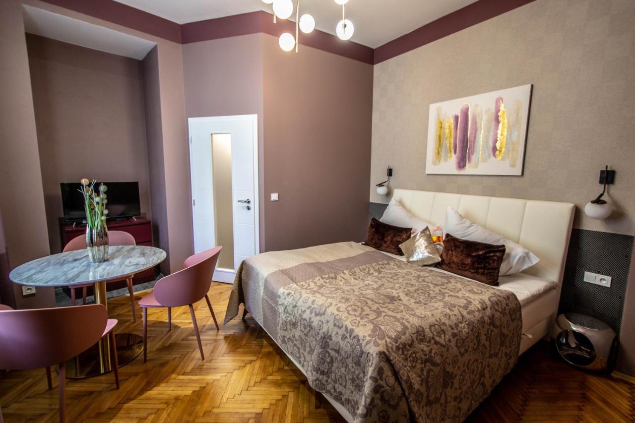 Colorful Day In Prague Design Apartments מראה חיצוני תמונה